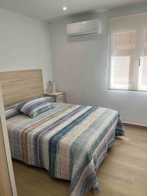 Apartamento Con Preciosas Vistas A Pie De Playa Santa Pola Ngoại thất bức ảnh
